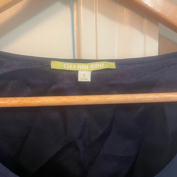 Gianni Bini dress. Size small - Picture 2 of 3